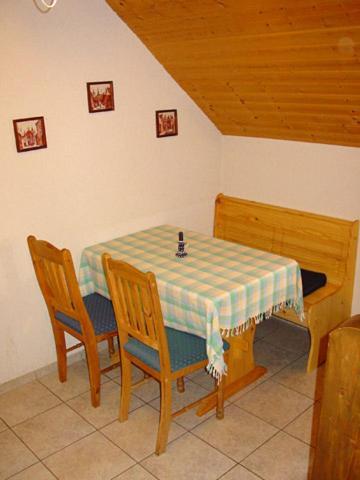 Pension Martens - Gaubenwohnung Вик Екстериор снимка