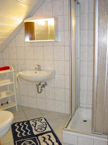Pension Martens - Gaubenwohnung Вик Екстериор снимка